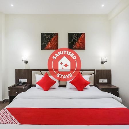 Oyo 63134 Hotel Red Queen Raigarh Exterior photo